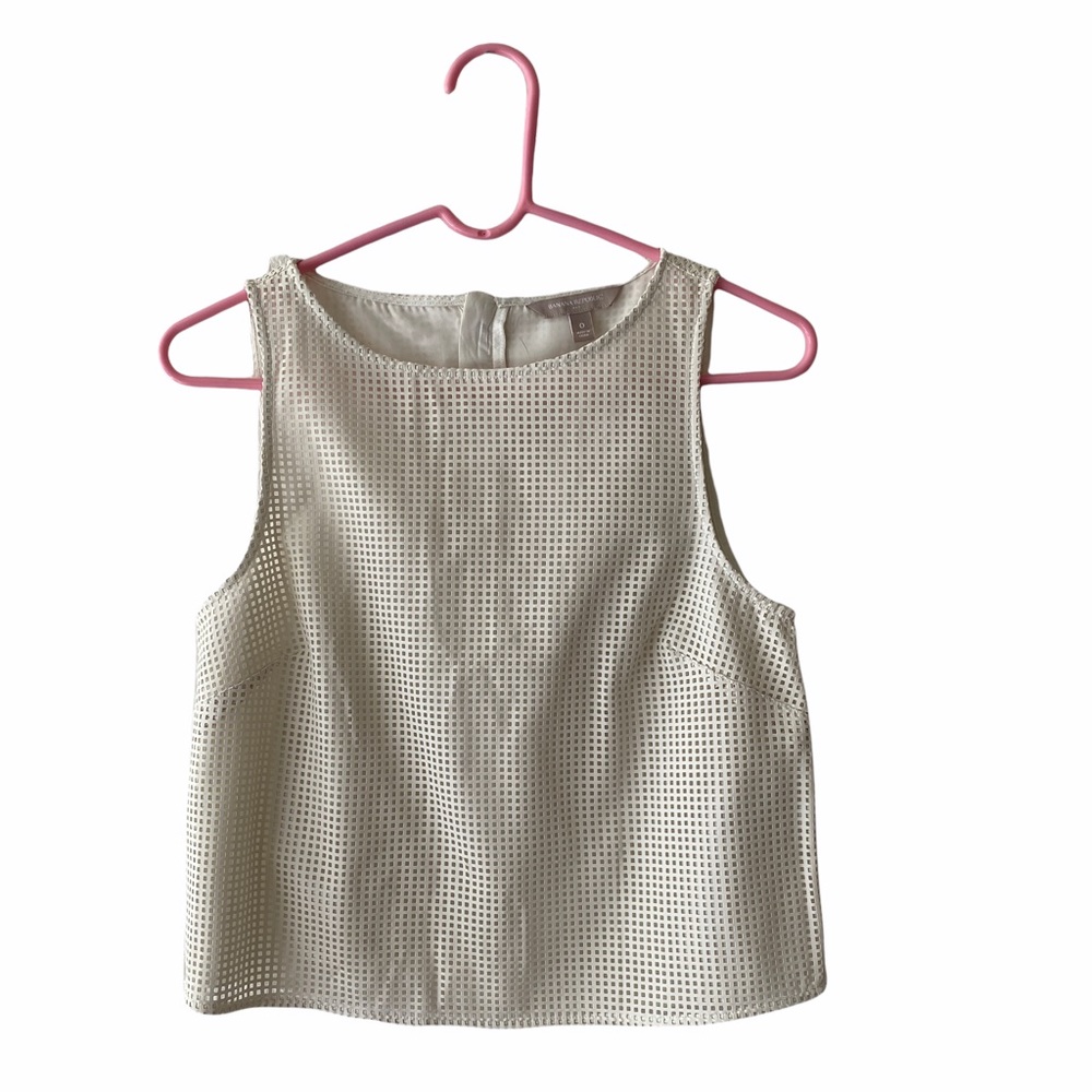 Banana Republic Factory Ivory Faux Leather Perforated Crop Sleeveless Top Size 0